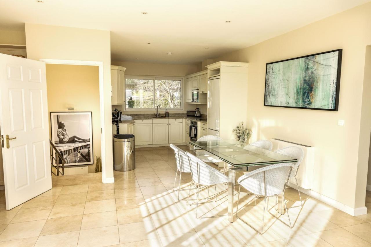 Montfleuri, Vieille A Pieds, Vue Mer, Piscine, 8 Pers Villa *